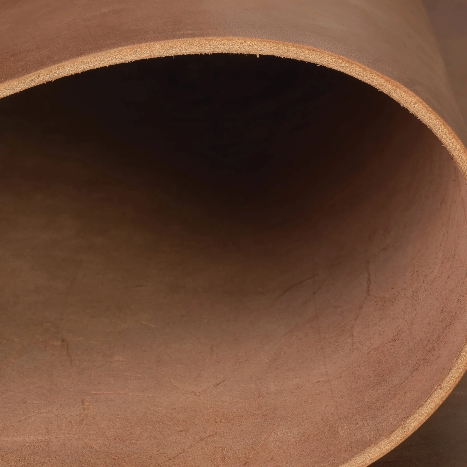 CHAHINLEATHER® Saddle Skirting Leather 8 CHAHINLEATHER® Saddle Skirting Leather - Image 8