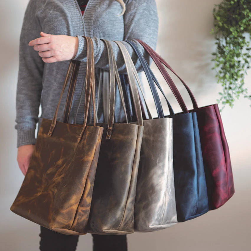 Santa Rosa Oily Pull-Up Leather Side, 3-4 Oz. 16 Santa Rosa Oily Pull-Up Leather Side, 3-4 Oz. - Image 16