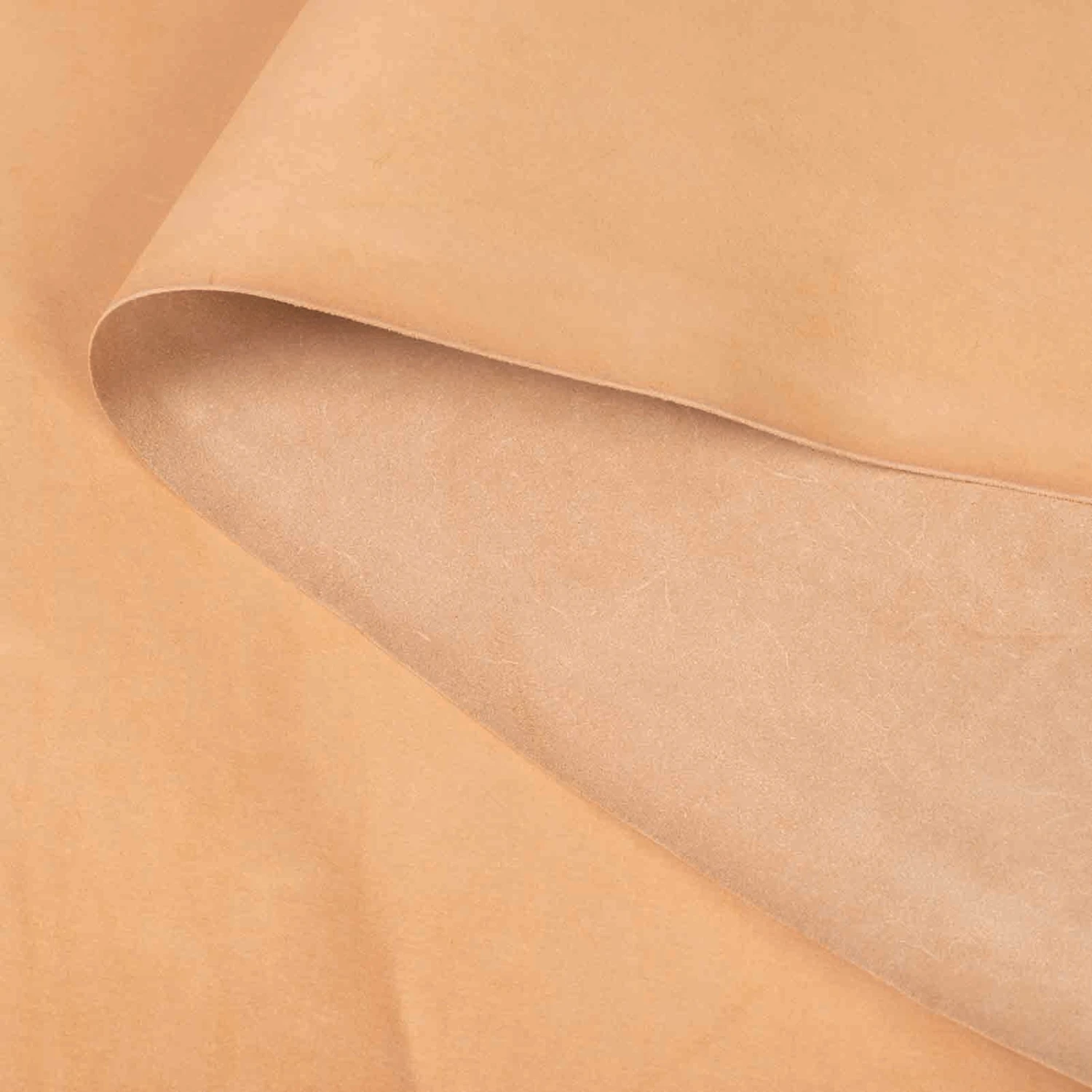 Hermann Oak® 3X Grade Veg Tanned Strap Sides 3 Hermann Oak® 3X Grade Veg Tanned Strap Sides - Image 3