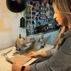 Weaver 303 Sewing Machine, Complete Stand & Servo Motor -Handmade Leather Store D8Z9219copy