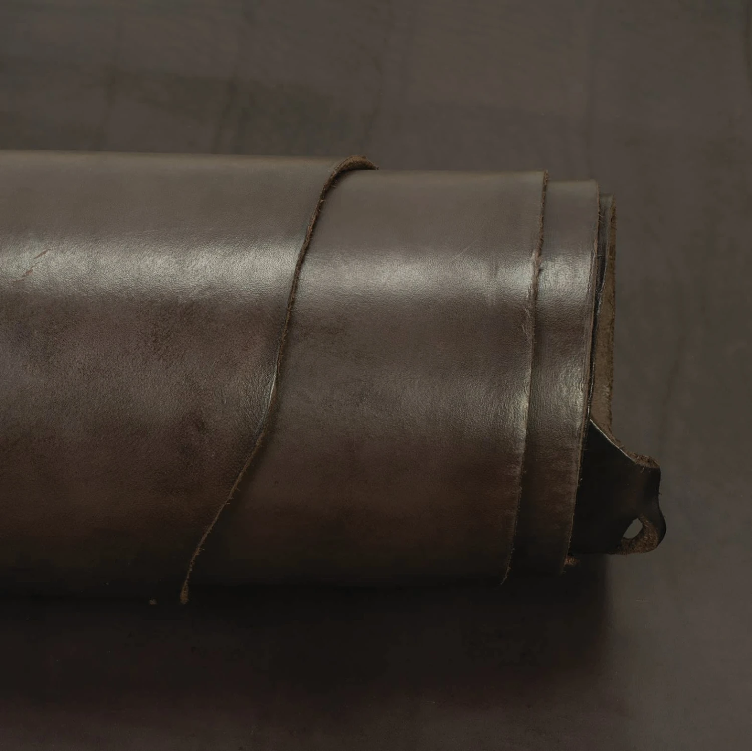 CHAHINLEATHER® Saddle Skirting Leather 3 CHAHINLEATHER® Saddle Skirting Leather - Image 3