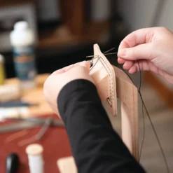 John James Saddler's Harness Needles -Handmade Leather Store needle5